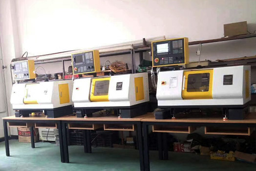 benchtop top CNC Lateh